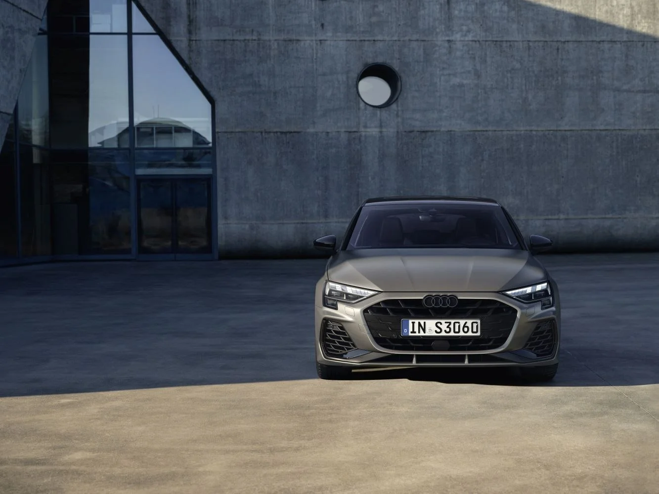 Audi S3 2.0 TFSI (333 Hp) quattro S tronic2024 - thumbnail 4
