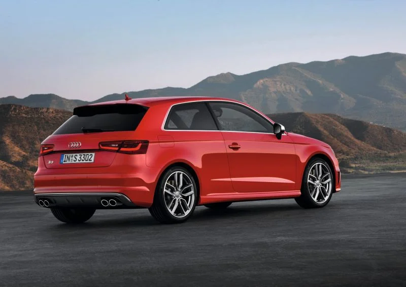 Audi S3 2.0 TFSI (300 Hp) quattro2013 - 2016 thumbnail 2