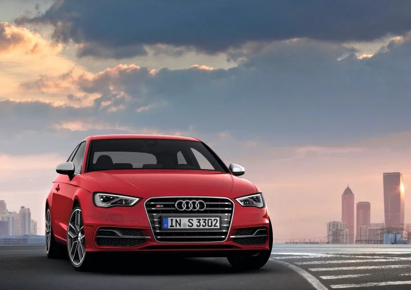 Audi S3 2.0 TFSI (300 Hp) quattro2013 - 2016 thumbnail 15
