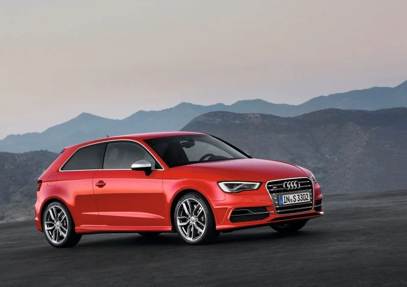 Audi S3 2.0 TFSI (300 Hp) quattro2013 - 2016 thumbnail 7