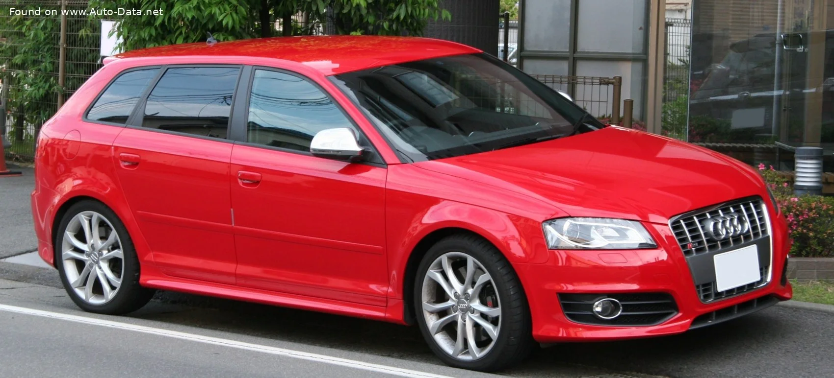 Audi S3 2.0 TFSI (256 Hp) quattro2010 - 2012 thumbnail 3