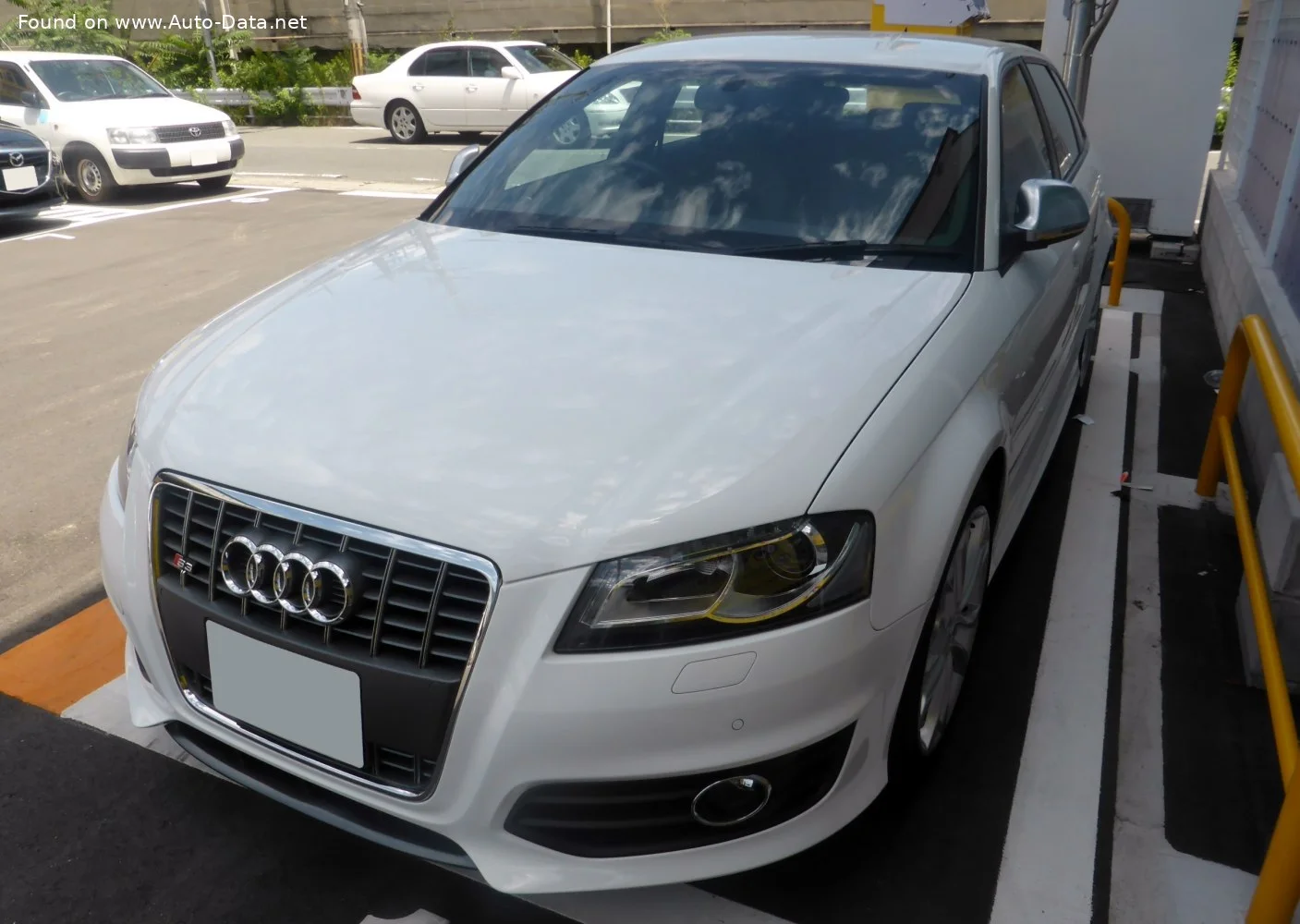 Audi S3 2.0 TFSI (256 Hp) quattro2010 - 2012 thumbnail 7