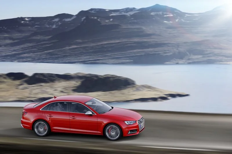 Audi S4 3.0 TDI V6 (347 Hp) Mild Hybrid quattro tiptronic2019 - 2019 thumbnail 10