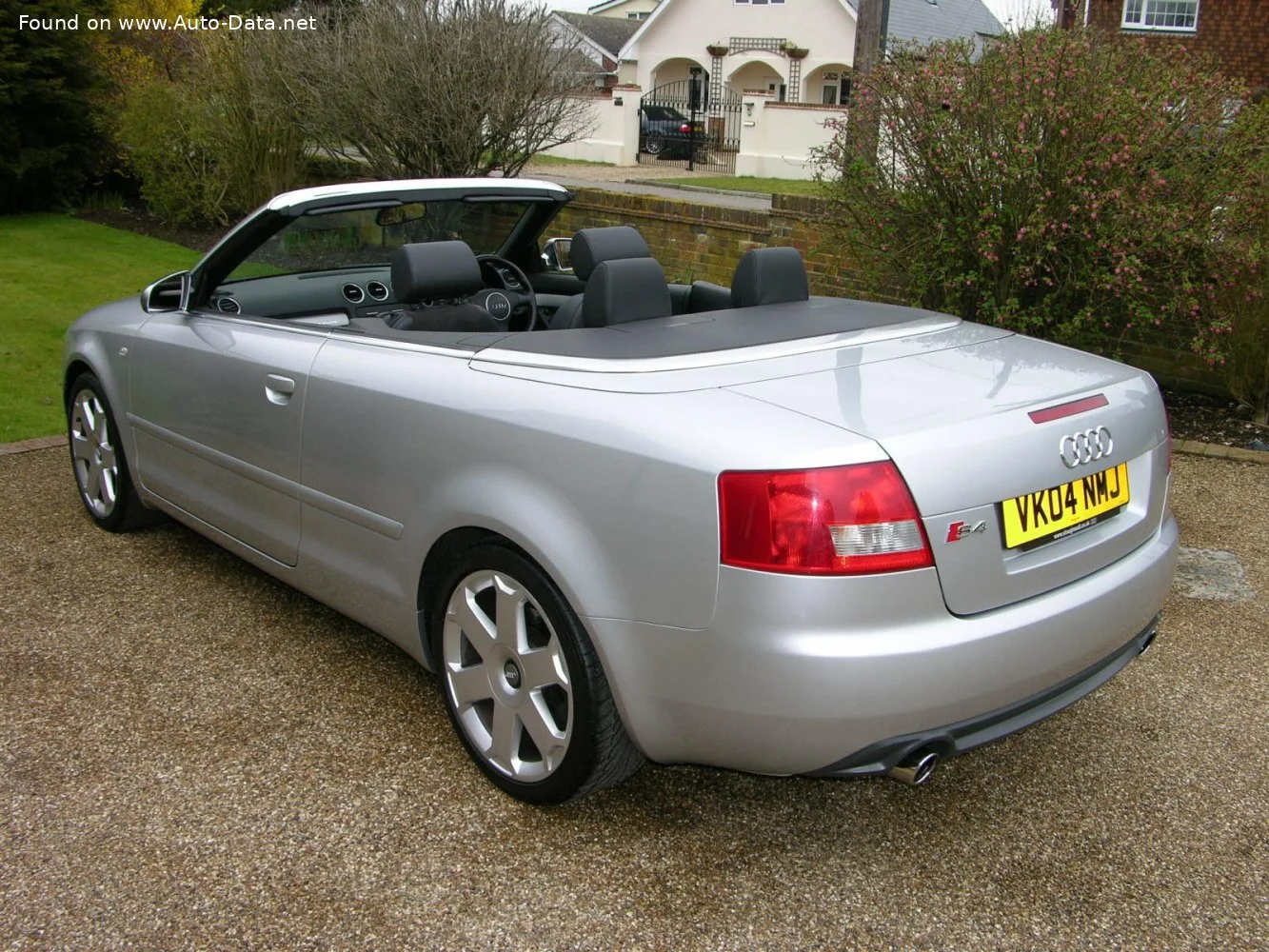 Audi S4 4.2i V8 40V (344 Hp) quattro2003 - 2004 thumbnail 4
