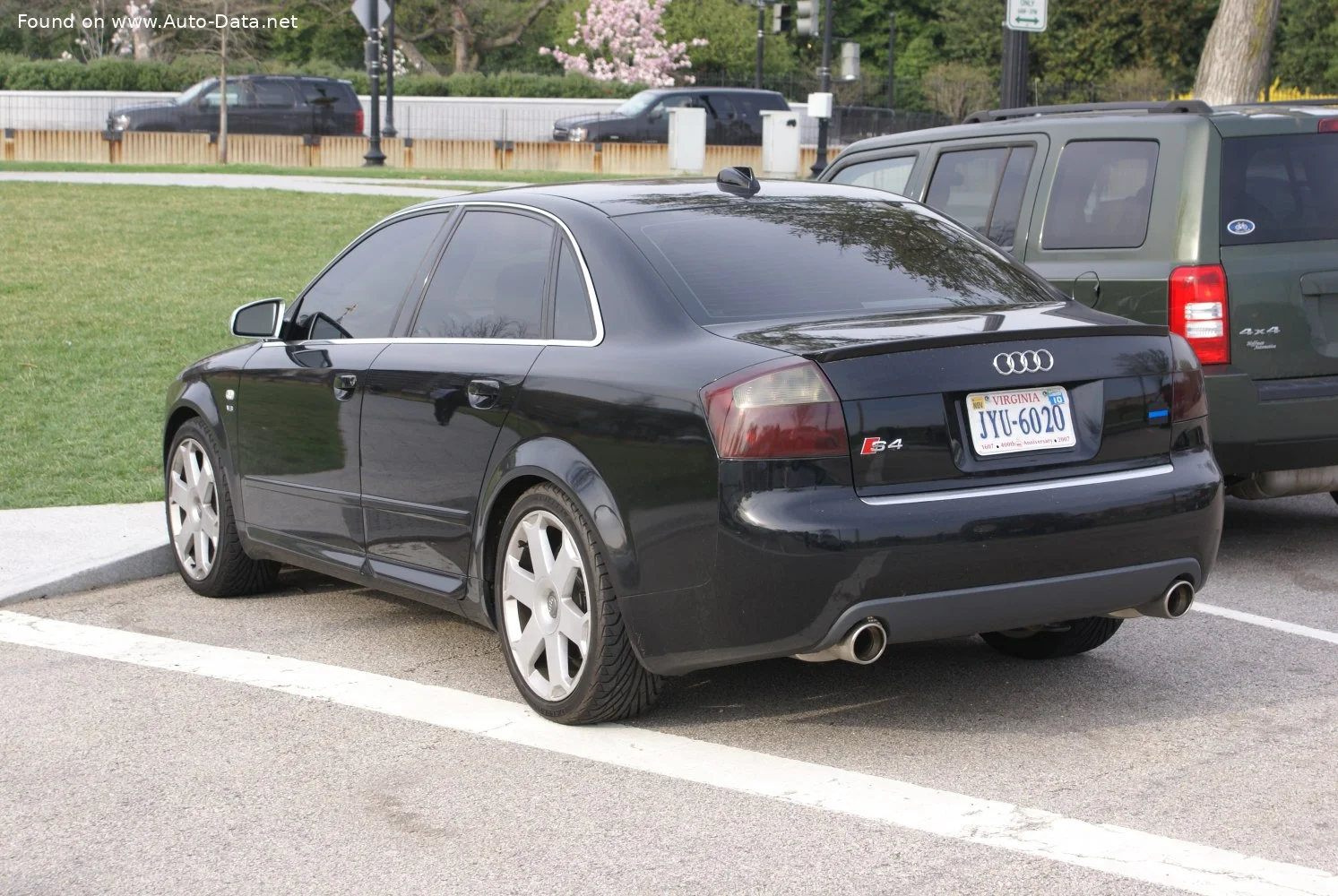 Audi S4 4.2i V8 (344 Hp) quattro2003 - 2004 thumbnail 4