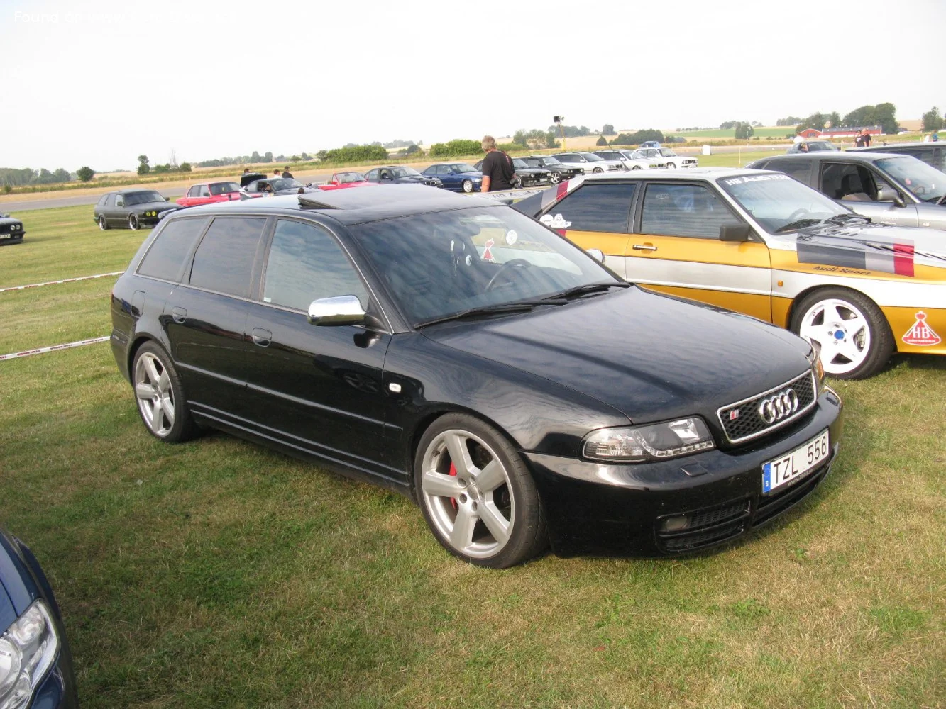 Audi S4 2.7 BiTurbo V6 (265 Hp) quattro1997 - 2001 thumbnail 5