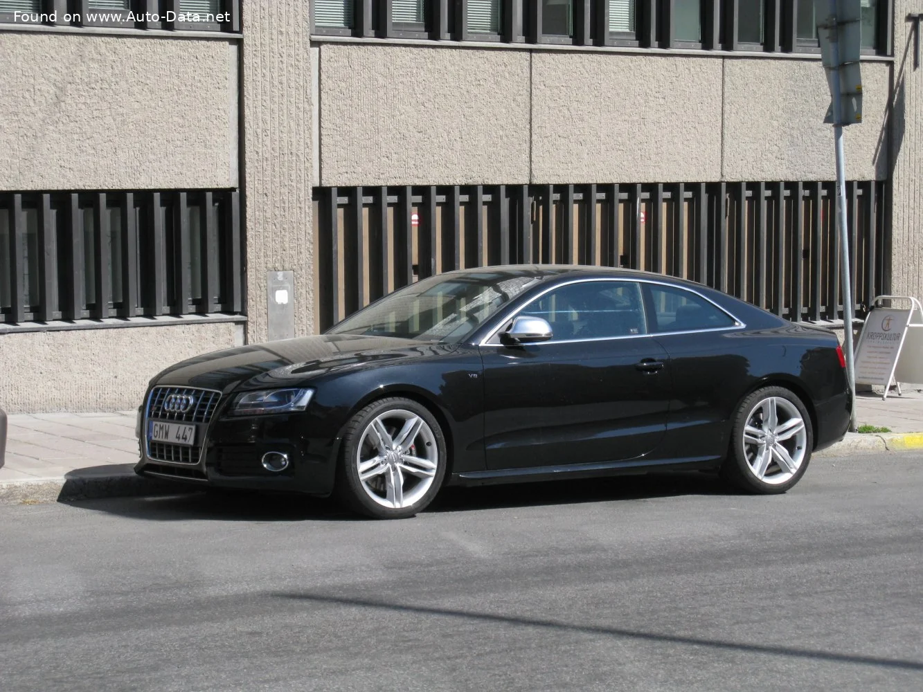 Audi S5 4.2 FSI V8 (354 Hp) quattro2007 - 2011 thumbnail 4