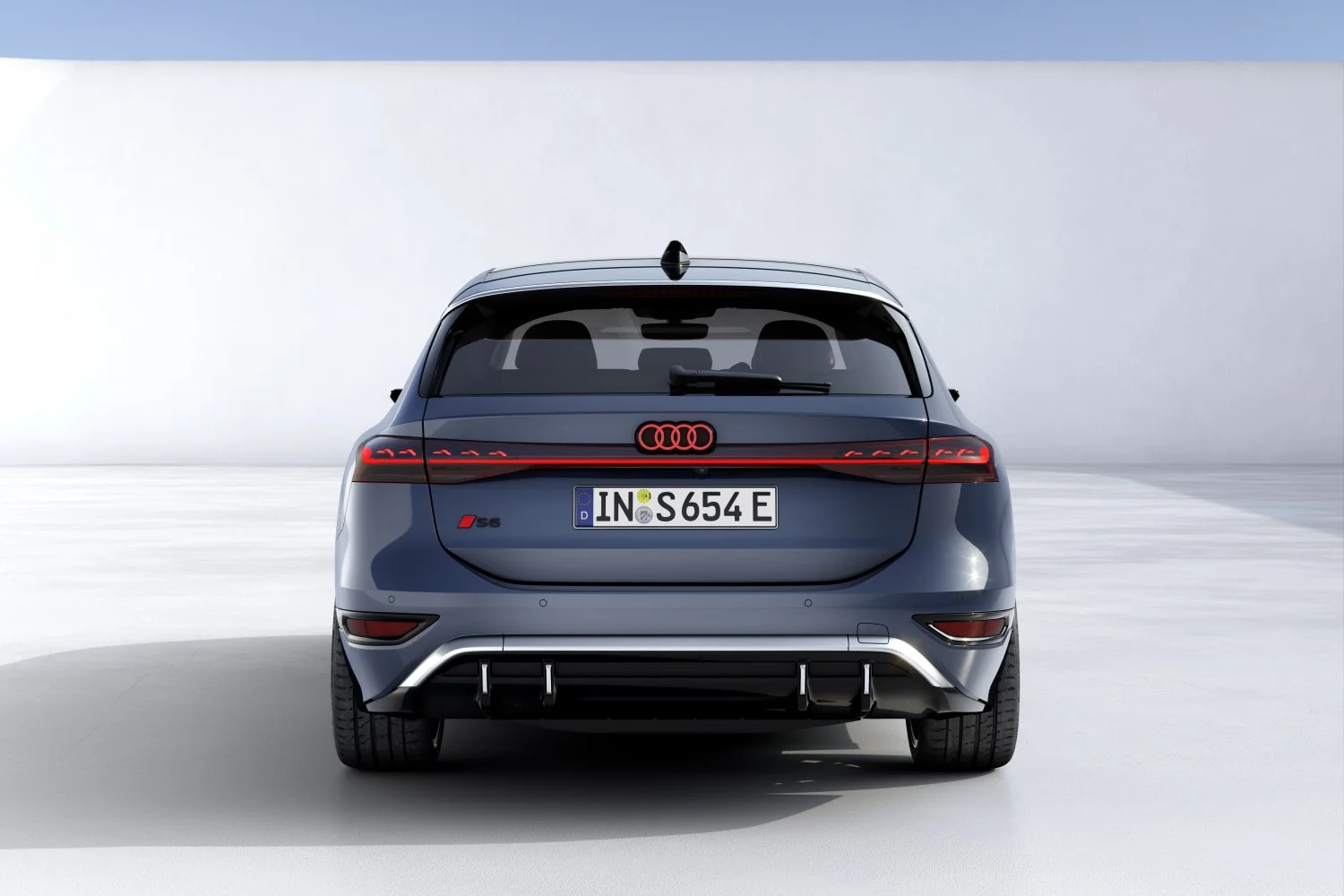 Audi S6 e-tron 100 kWh (551 Hp) quattro2024 - thumbnail 13