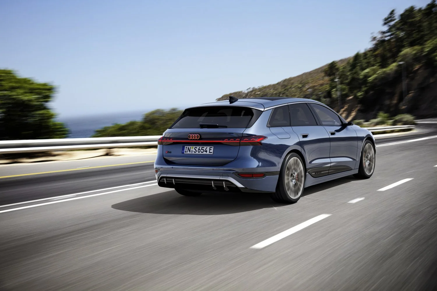 Audi S6 e-tron 100 kWh (551 Hp) quattro2024 - thumbnail 7