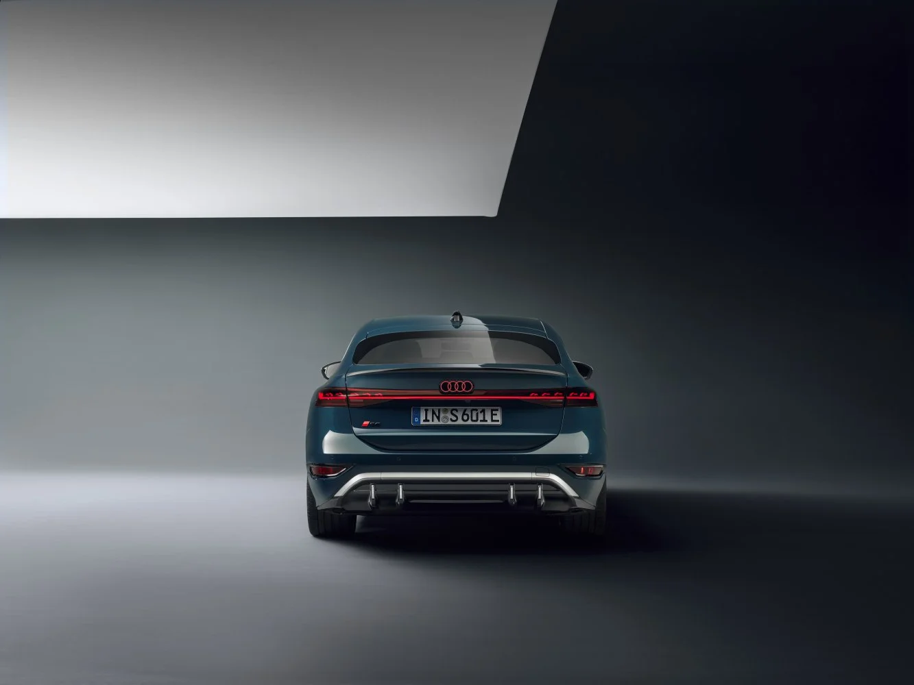 Audi S6 e-tron 100 kWh (551 Hp) quattro2024 - thumbnail 13