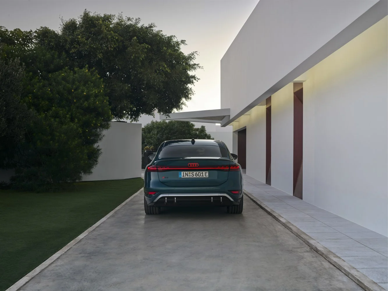Audi S6 e-tron 100 kWh (551 Hp) quattro2024 - thumbnail 8