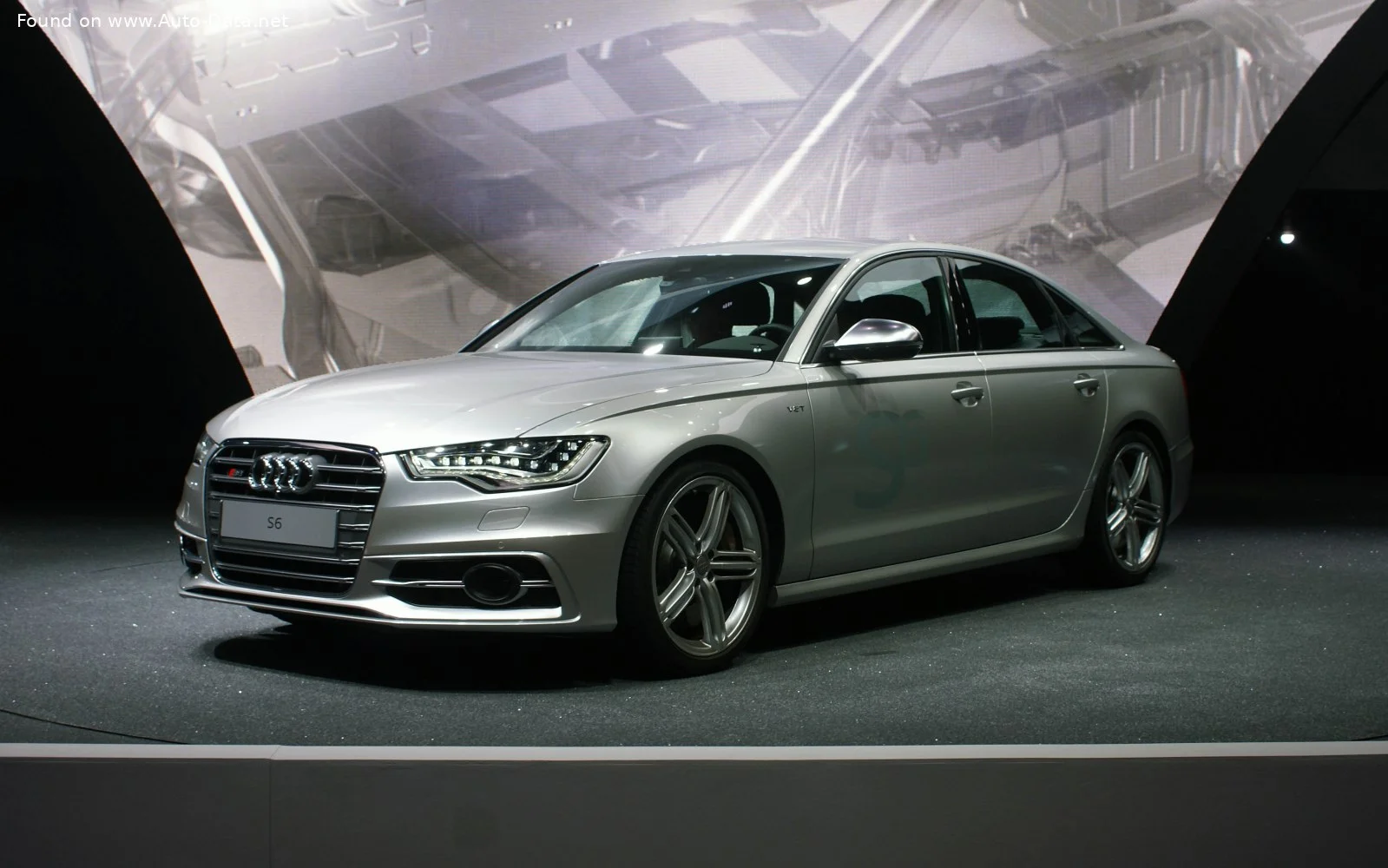 Audi S6 4.0 TFSI V8 (420 Hp) quattro S tronic2012 - 2014 - 1