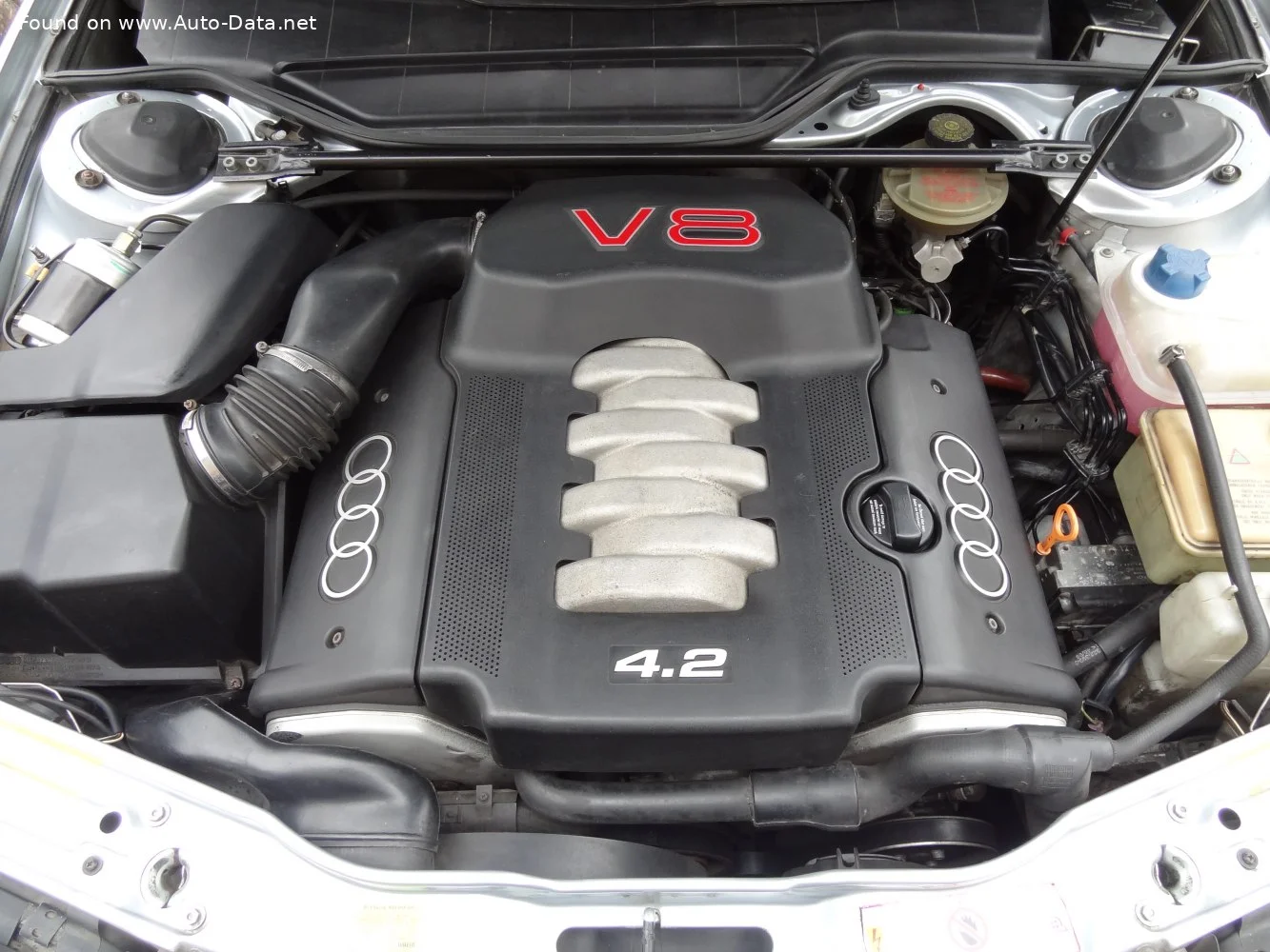 Audi S6 2.2i 20V Turbo (230 Hp) quattro Automatic1994 - 1997 thumbnail 7