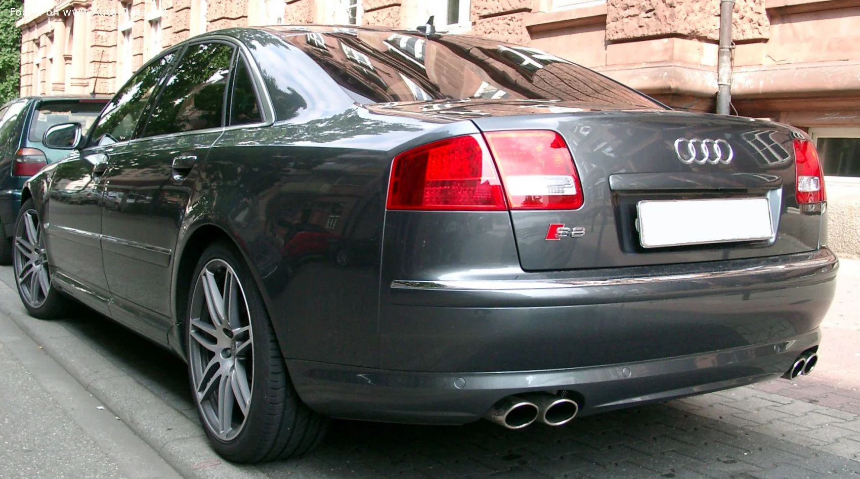 Audi S8 5.2 FSI V10 (450 Hp) quattro Tiptronic2006 - 2007 thumbnail 5