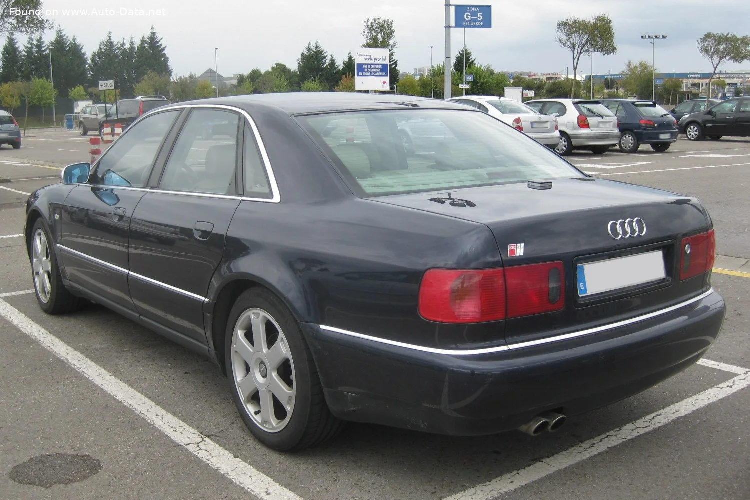 Audi S8 4.2 V8 32V (340 Hp) quattro1996 - 1998 thumbnail 2