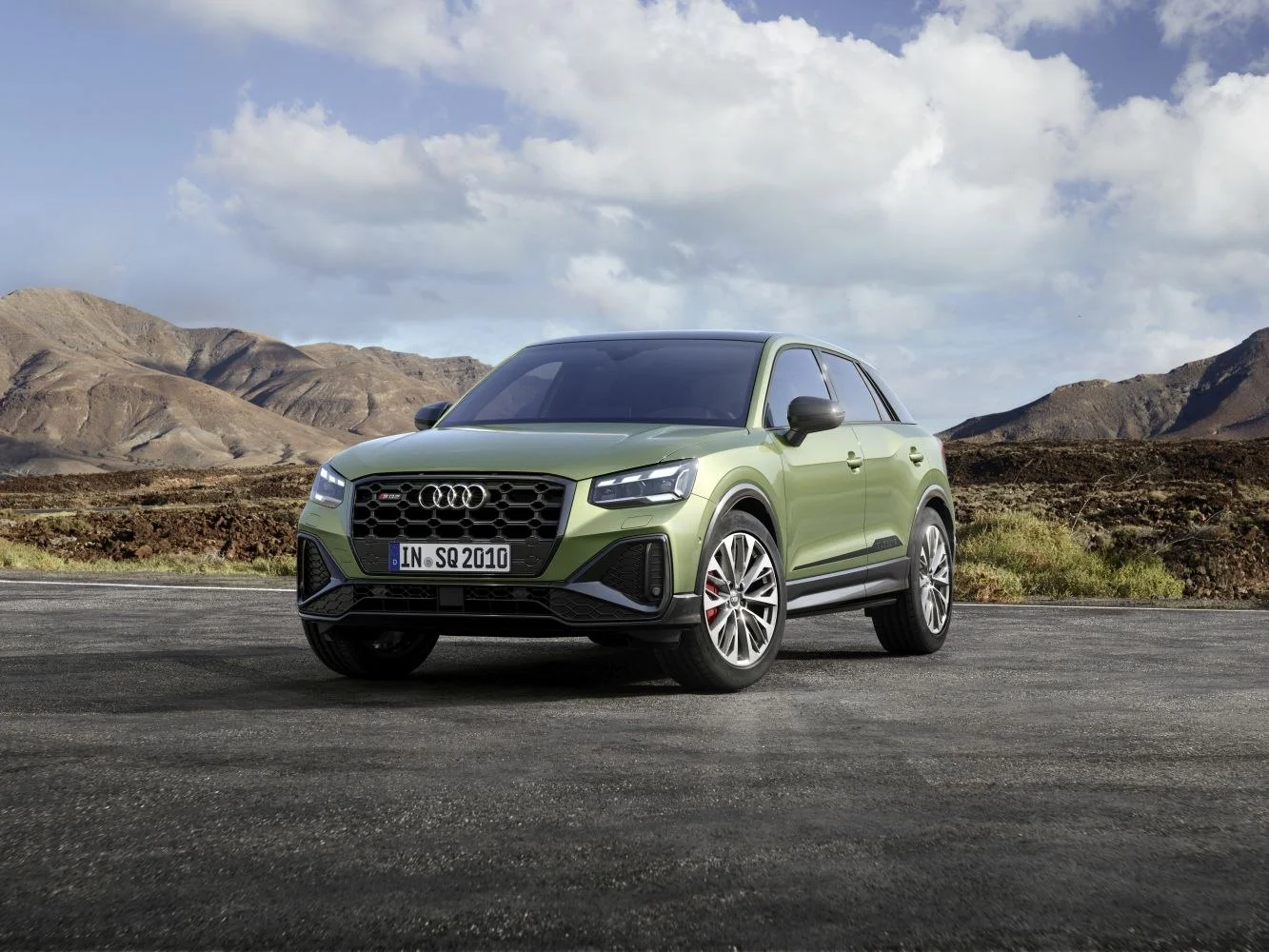 Audi SQ2 2.0 TFSI (300 Hp) quattro S tronic2020 - - 1