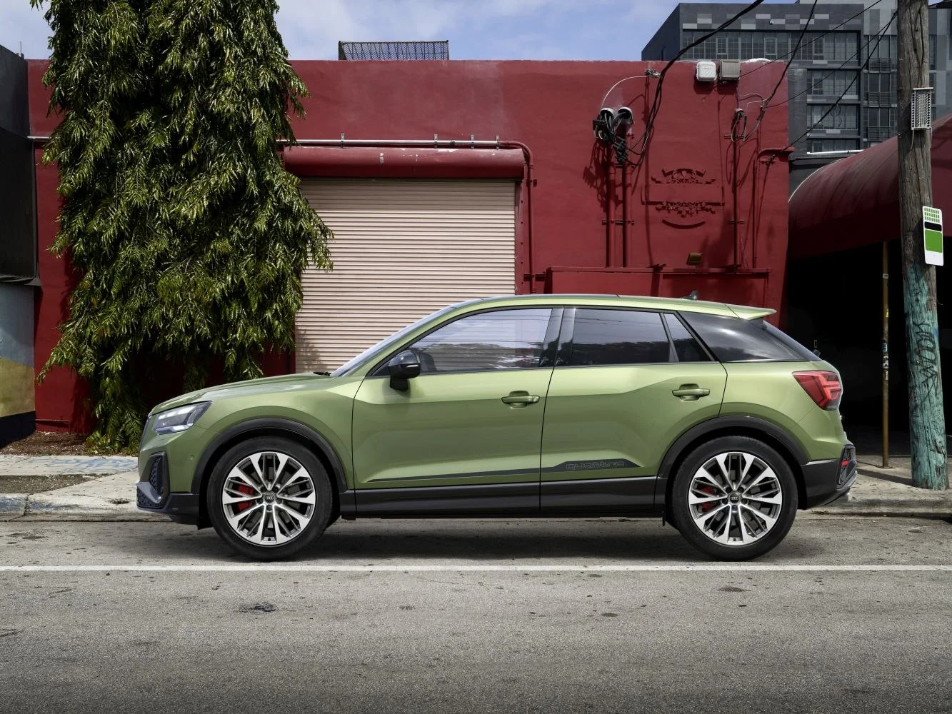 Audi SQ2 2.0 TFSI (300 Hp) quattro S tronic2020 - thumbnail 3