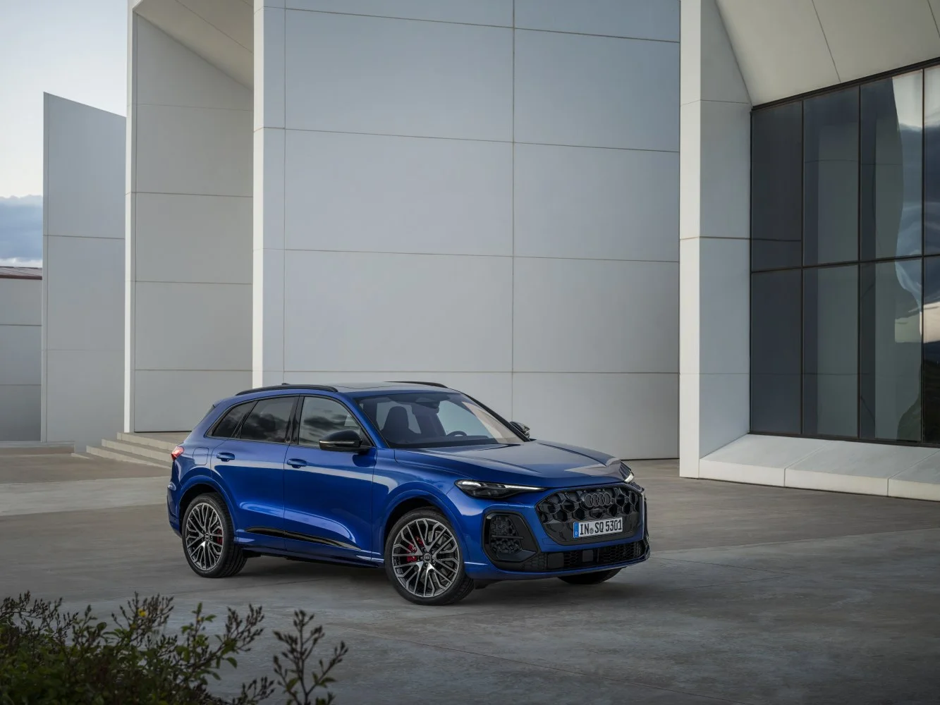 Audi SQ5 3.0 TFSI V6 (362 Hp) quattro S tronic2024 - thumbnail 2