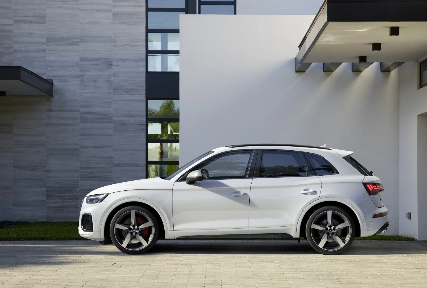 Audi SQ5 3.0 TDI V6 (341 Hp) Mild Hybrid quattro tiptronic2020 - 2024 thumbnail 3