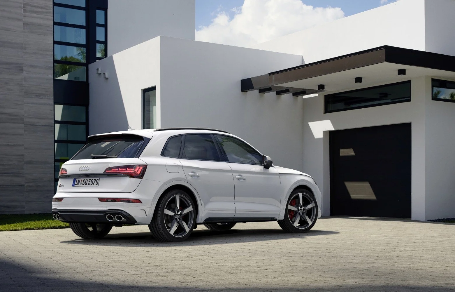 Audi SQ5 3.0 TDI V6 (341 Hp) Mild Hybrid quattro tiptronic2020 - 2024 thumbnail 4