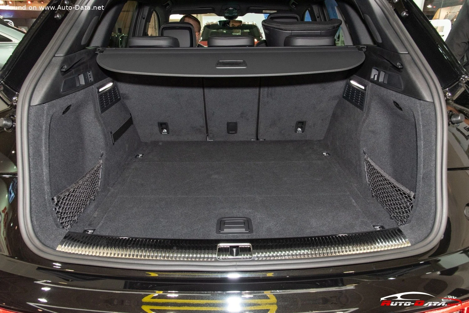Audi SQ5 3.0 TDI V6 (347 Hp) Mild Hybrid quattro tiptronic2019 - 2020 thumbnail 6