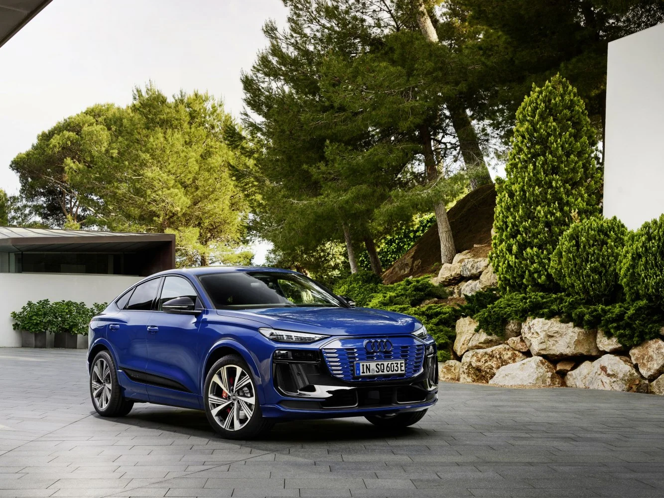 Audi SQ6 e-tron 100 kWh (517 Hp) quattro2024 - thumbnail 7
