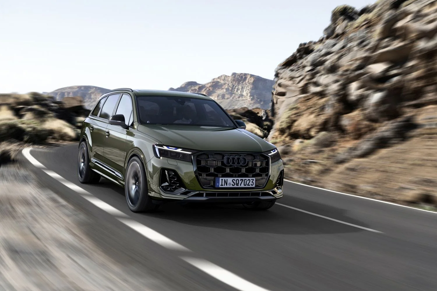 Audi SQ7 4.0 TFSI V8 (507 Hp) quattro tiptronic2024 - thumbnail 17