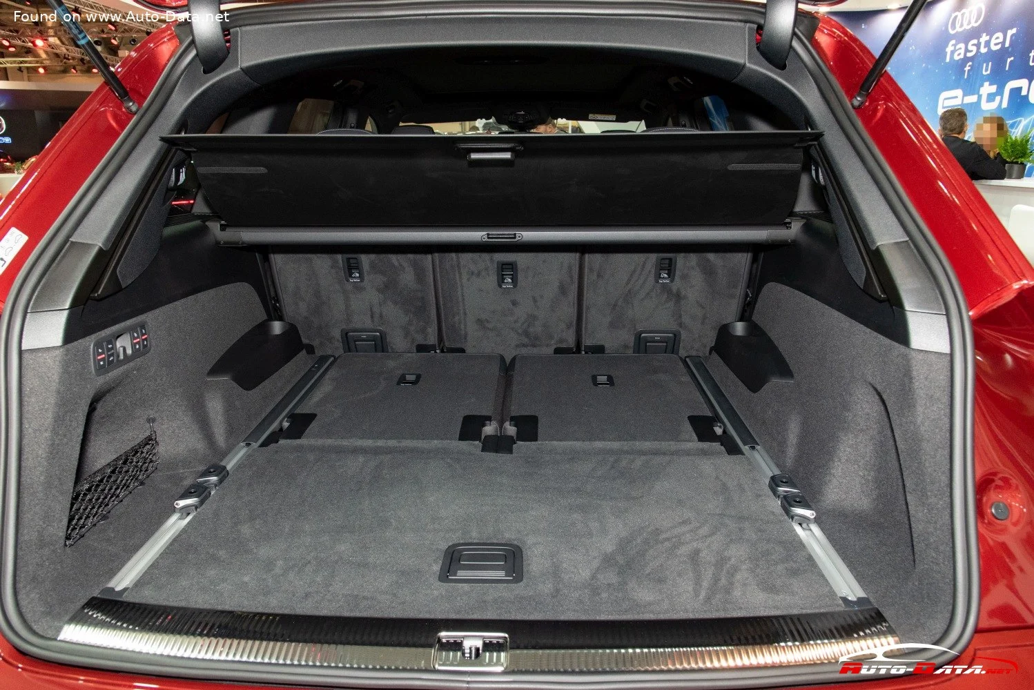 Audi SQ7 4.0 TDI V8 (435 Hp) Mild Hybrid quattro tiptronic2019 - 2020 thumbnail 18