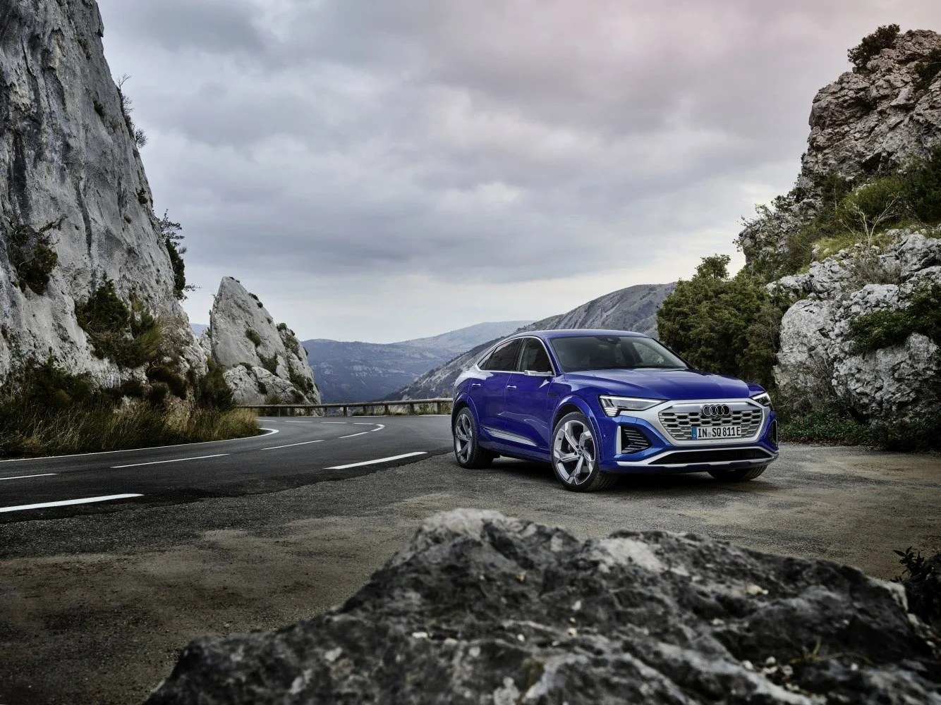 Audi SQ8 e-tron 114 kWh (503 Hp) quattro2022 - thumbnail 9