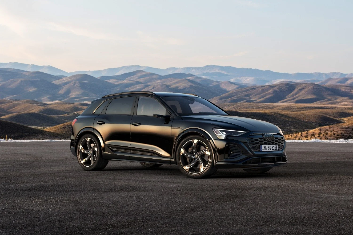 Audi SQ8 e-tron 114 kWh (503 Hp) quattro2022 - thumbnail 3