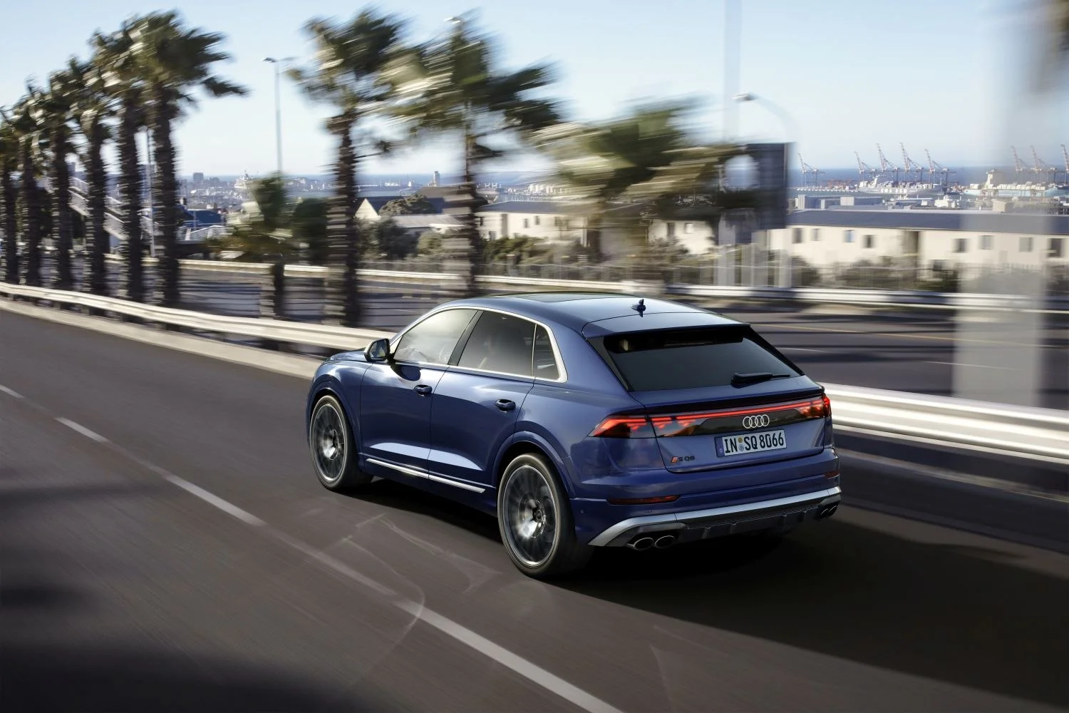 Audi SQ8 4.0 TFSI V8 (507 Hp) quattro tiptronic2023 - thumbnail 9