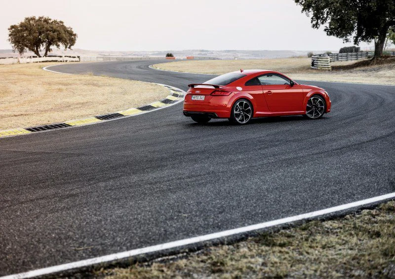 Audi TT 2.5 TFSI (400 Hp) quattro S tronic2016 - 2018 thumbnail 18