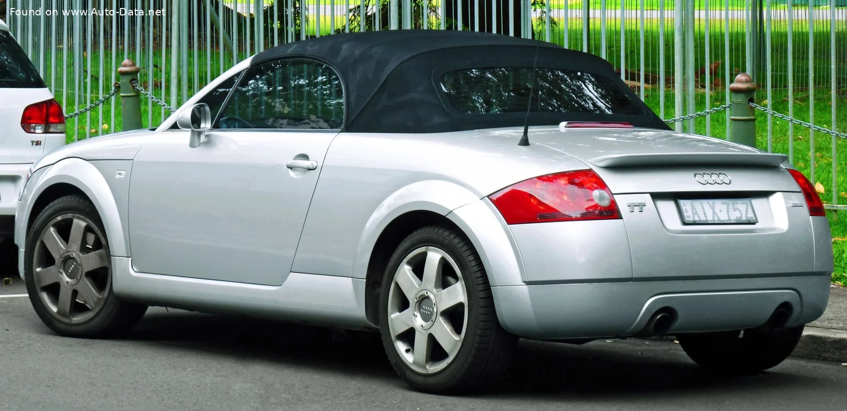 Audi TT 1.8 T (180 Hp)1998 - 2000 thumbnail 2
