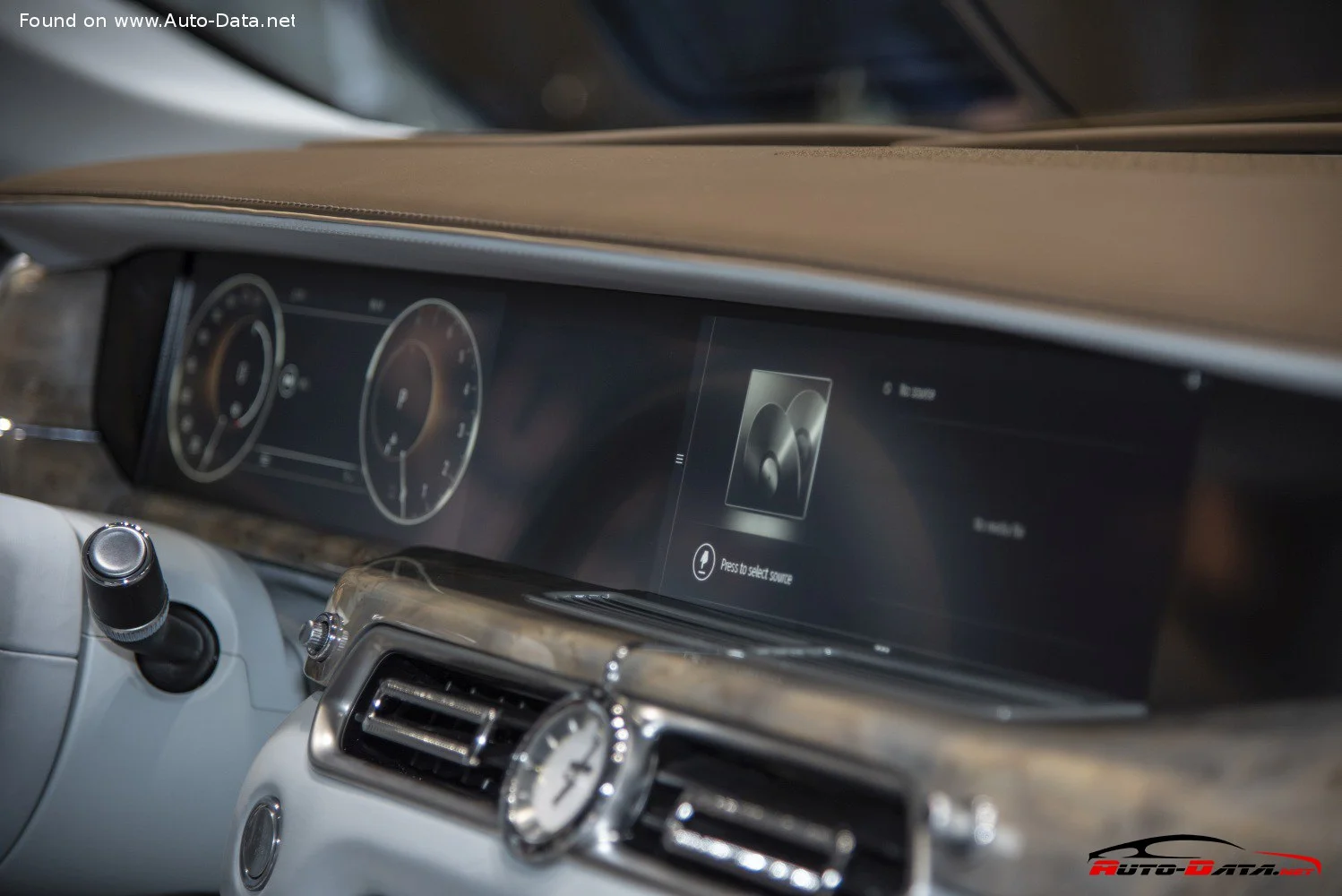 Aurus Senat S600 4.4 V8 (598 Hp) Hybrid AWD Automatic2018 - thumbnail 18
