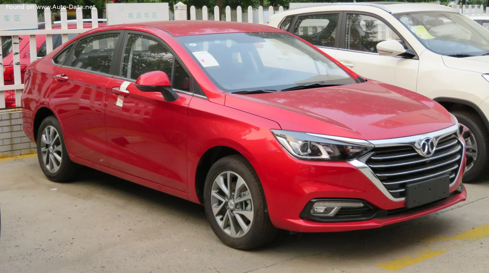 BAIC Senova D50 1.5i (116 Hp)2017 - - 1