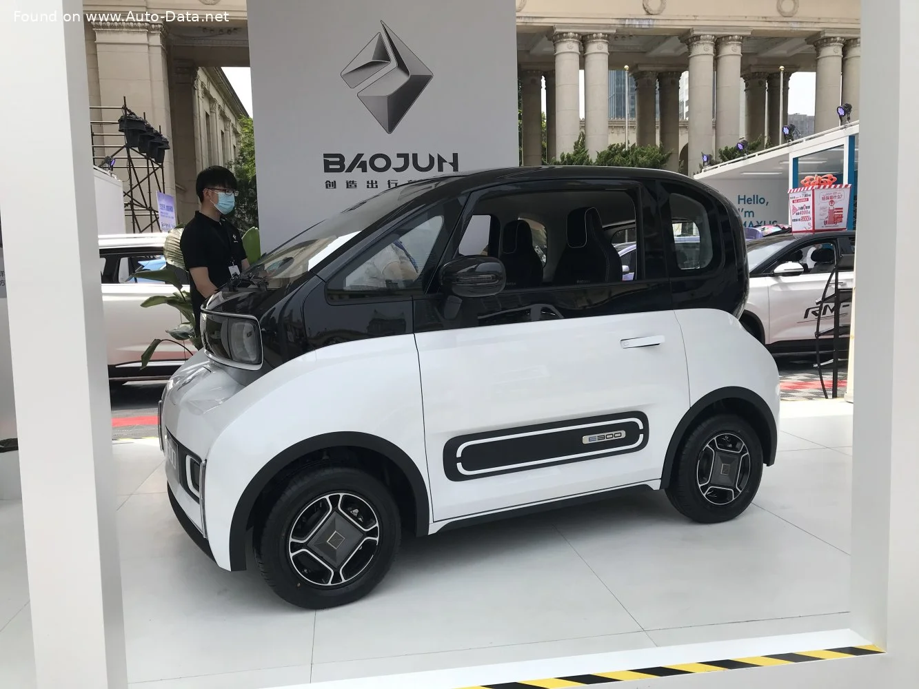 Baojun E300/KiWi EV 31 kWh (54 Hp) Electric2020 - 2021 thumbnail 2
