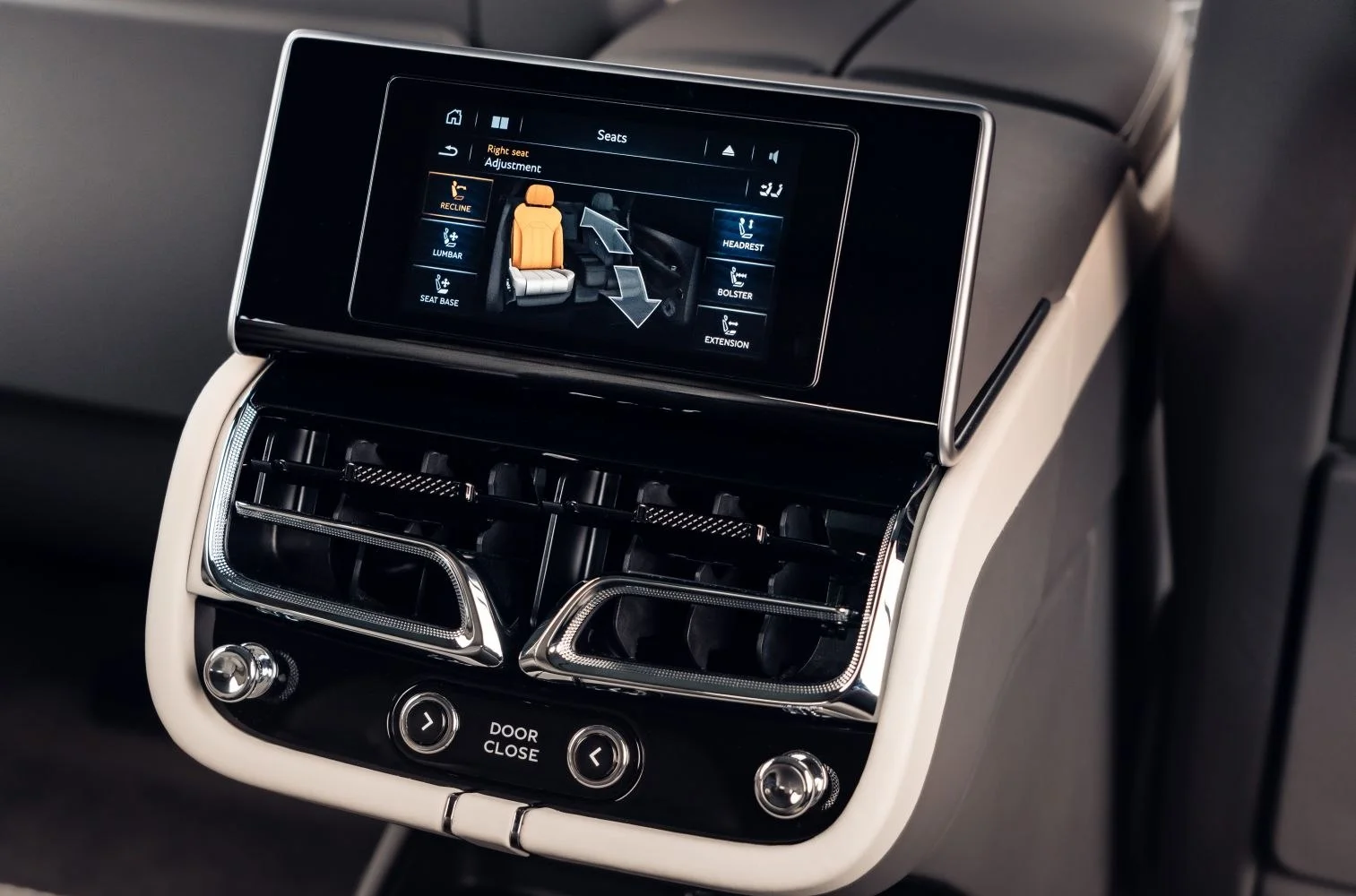 Bentley Bentayga 4.0 V8 (550 Hp) 4WD Automatic2022 - thumbnail 14