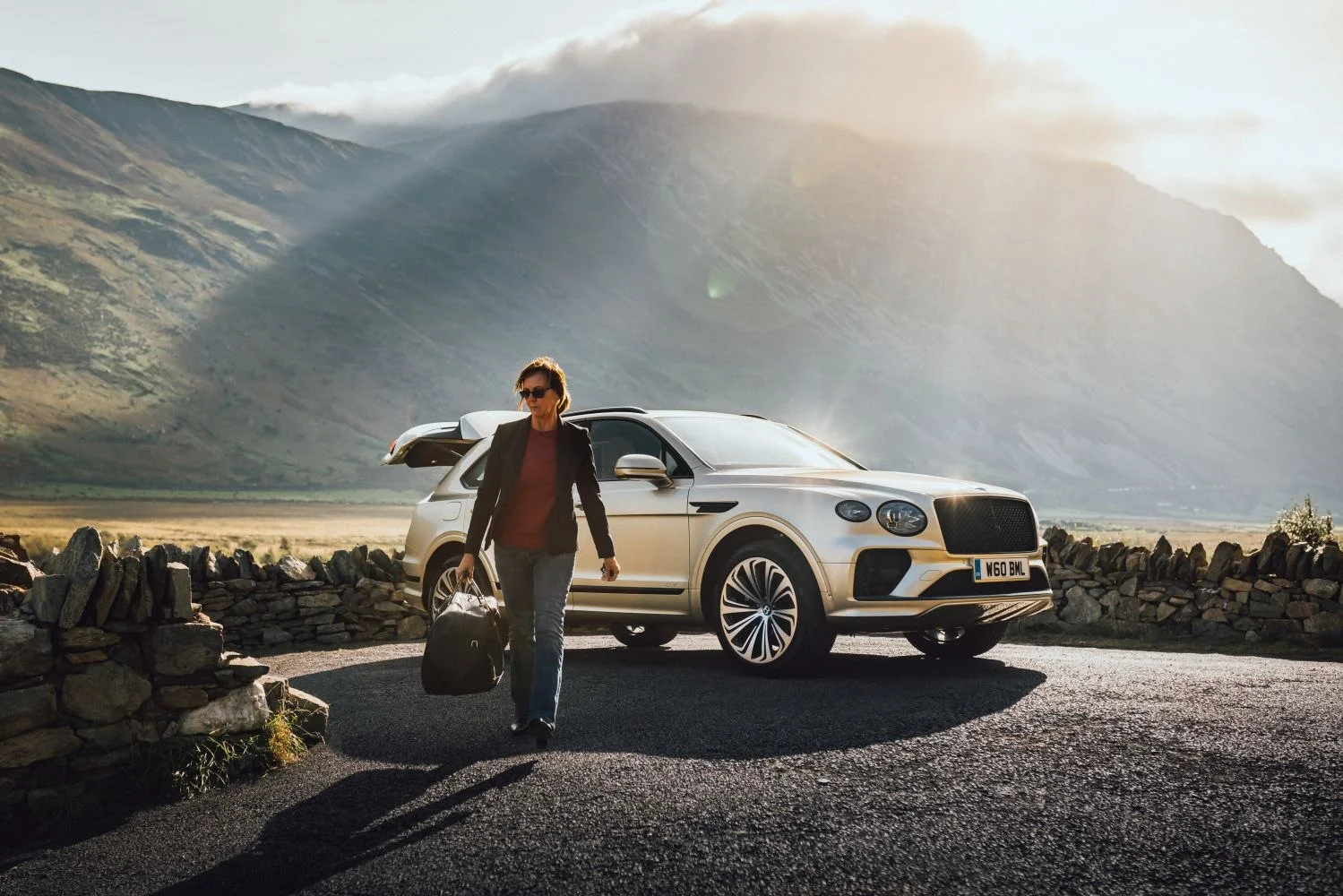 Bentley Bentayga 3.0 V6 TFSi (449 Hp) Plug-in Hybrid AWD Automatic 5 Seat2021 - 2022 thumbnail 13