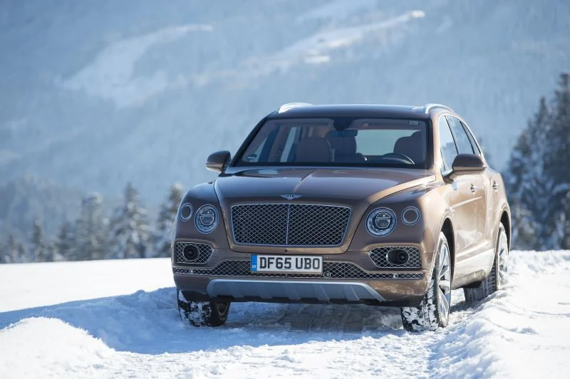 Bentley Bentayga 3.0 TFSi V6 (449 Hp) Plug-in Hybrid AWD Automatic2018 - 2020 thumbnail 14