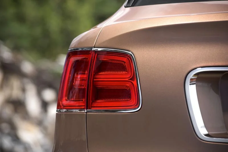 Bentley Bentayga 3.0 TFSi V6 (449 Hp) Plug-in Hybrid AWD Automatic2018 - 2020 thumbnail 15