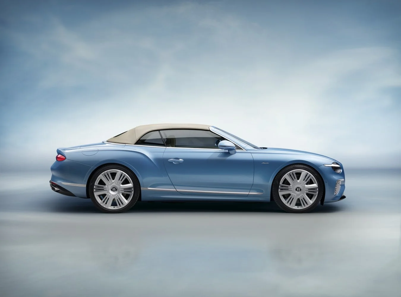 Bentley Continental 4.0 V8 TFSi (680 Hp) High Performance Hybrid AWD DCT2025 - thumbnail 2