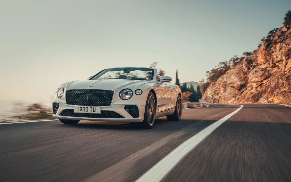 Bentley Continental 4.0 V8 (550 Hp) AWD DCT2019 - 2024 thumbnail 14