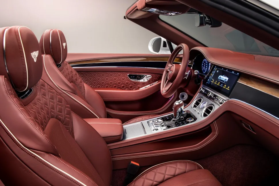 Bentley Continental 4.0 V8 (550 Hp) AWD DCT2019 - 2024 thumbnail 17