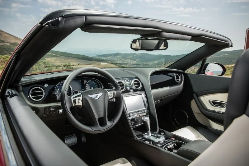 Bentley Continental 6.0 W12 (590 Hp) AWD Automatic2015 - 2018 thumbnail 3