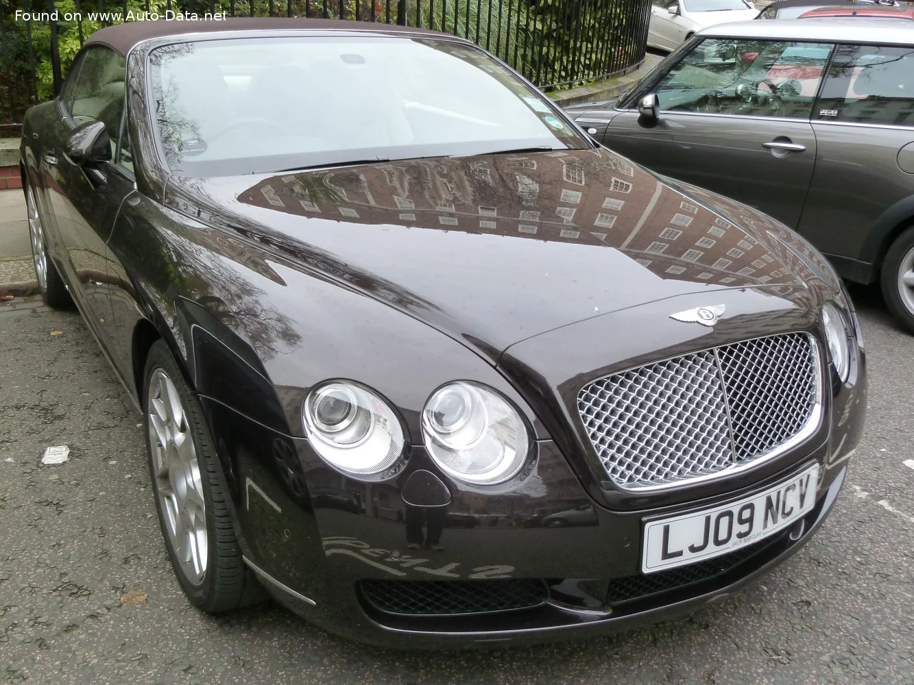 Bentley Continental 6.0 i W12 48V (560 Hp)2006 - 2010 thumbnail 5