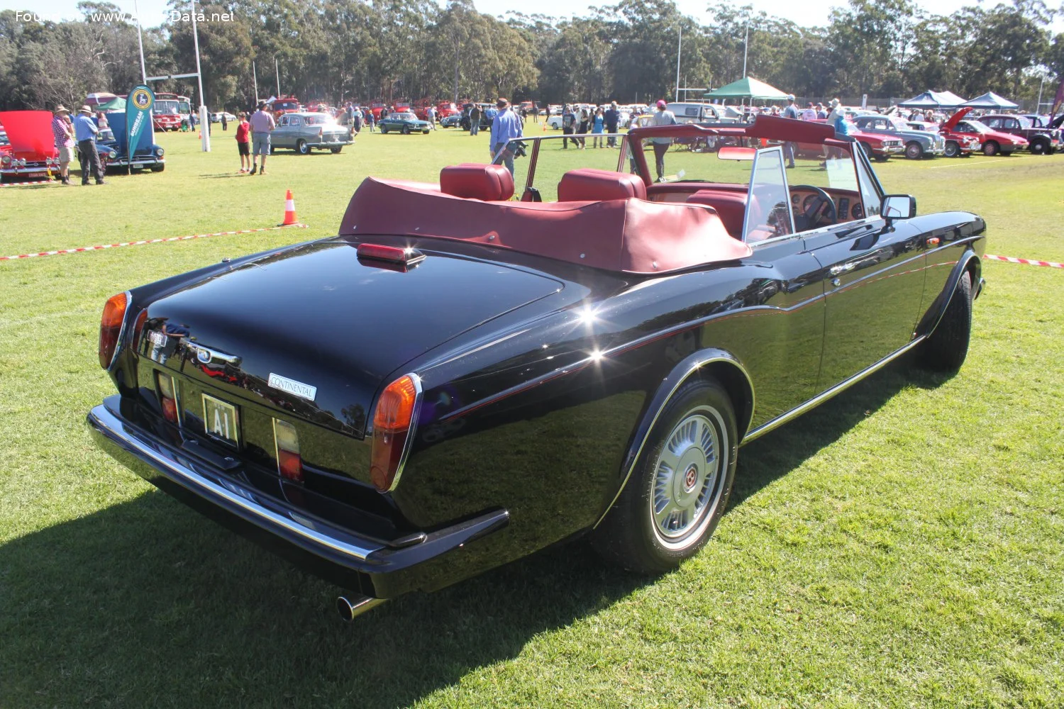 Bentley Continental 6.75i (240 Hp)1984 - 1995 thumbnail 2