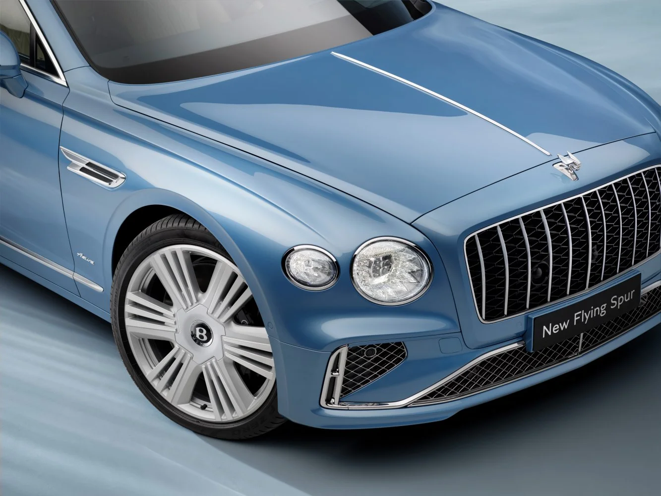 Bentley Flying Spur 4.0 V8 TFSi (680 Hp) High Performance Hybrid AWD DCT2025 - thumbnail 2