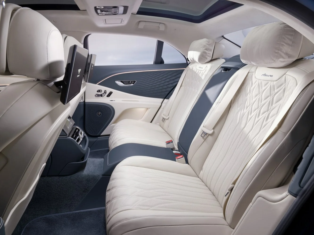 Bentley Flying Spur 4.0 V8 TFSi (680 Hp) High Performance Hybrid AWD DCT2025 - thumbnail 3