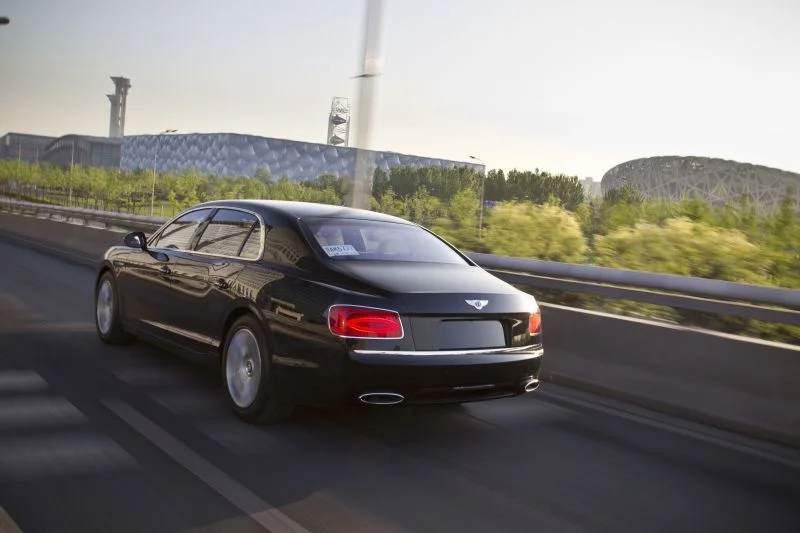 Bentley Flying Spur 4.0 V8 (507 Hp) AWD Automatic2015 - 2019 thumbnail 2
