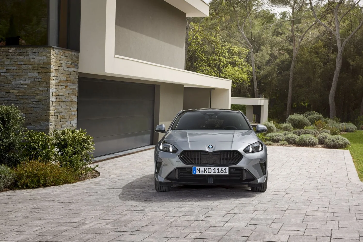 BMW 1 Series 116 (122 Hp) Steptronic DCT2024 - thumbnail 2